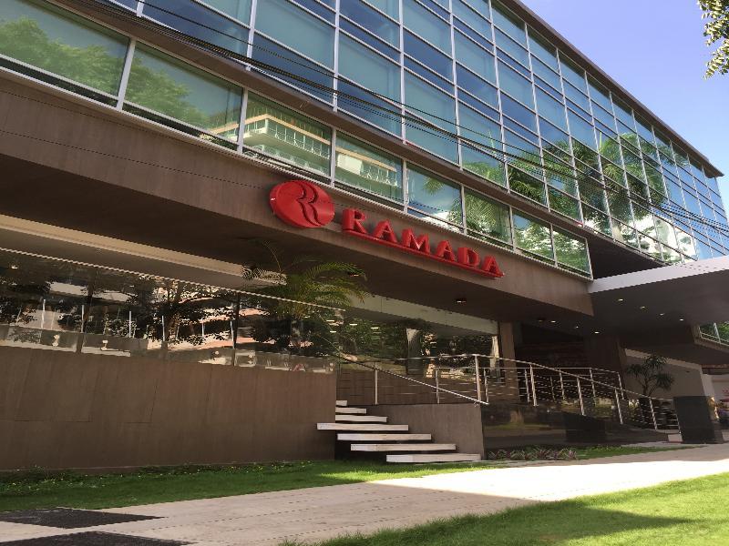 Ramada By Wyndham Via Argentina Hotel 4*