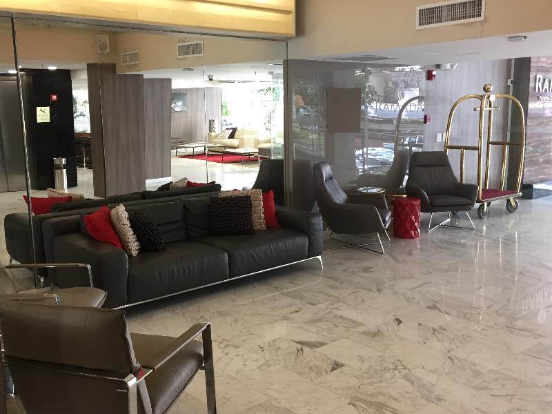 Ramada By Wyndham Via Argentina