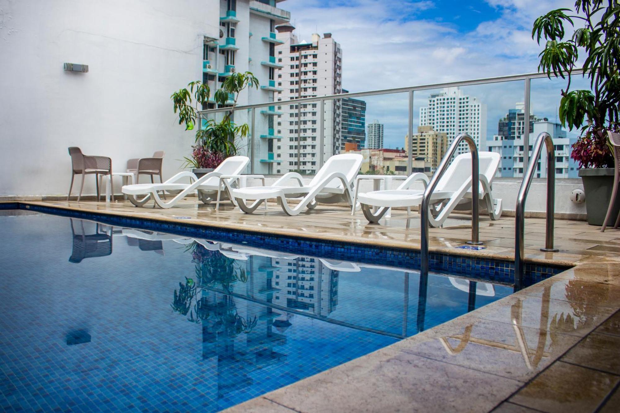 Ramada By Wyndham Via Argentina 4* Ciudad de Panamá